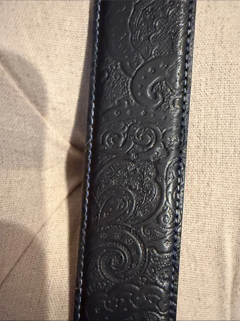 Robert Graham Black Leather Men’s Belt.  Reversible.  One black & one brown side